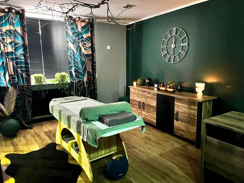 Gabinet masażu relaksacyjnego Dynamic Recovery Center